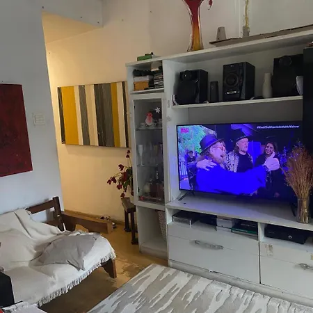 Quarto em apto no Flamengo-3